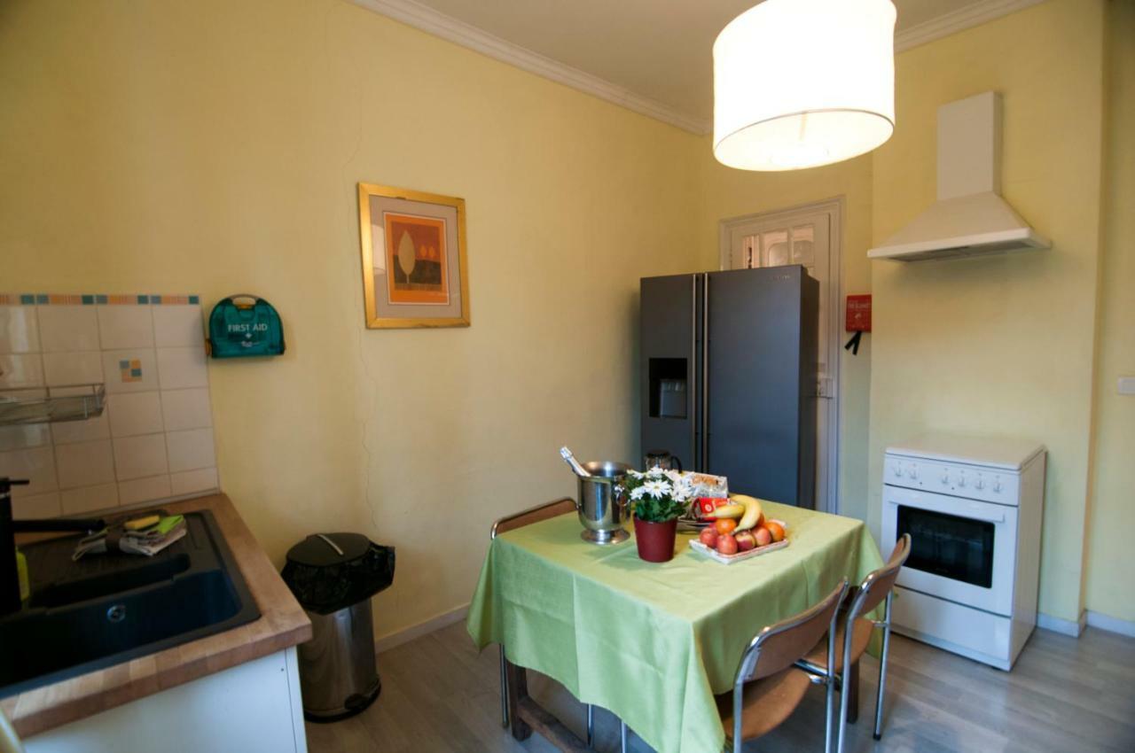 Appartements Ria Sirach Buitenkant foto